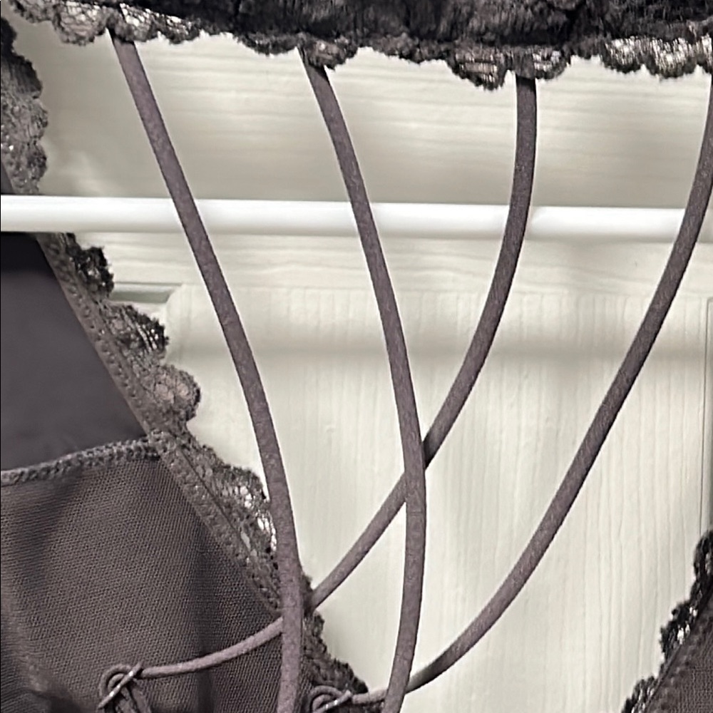 Victoria Secret Pink Elegant Brown Lace Bralette Size Medium - Picture 9 of 13